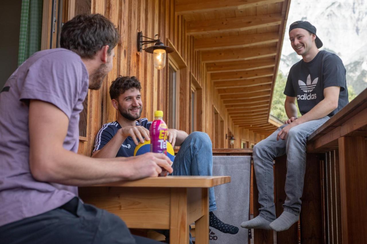 Area 47 - Tirol Hotel Ötztal-Bahnhof Eksteriør billede