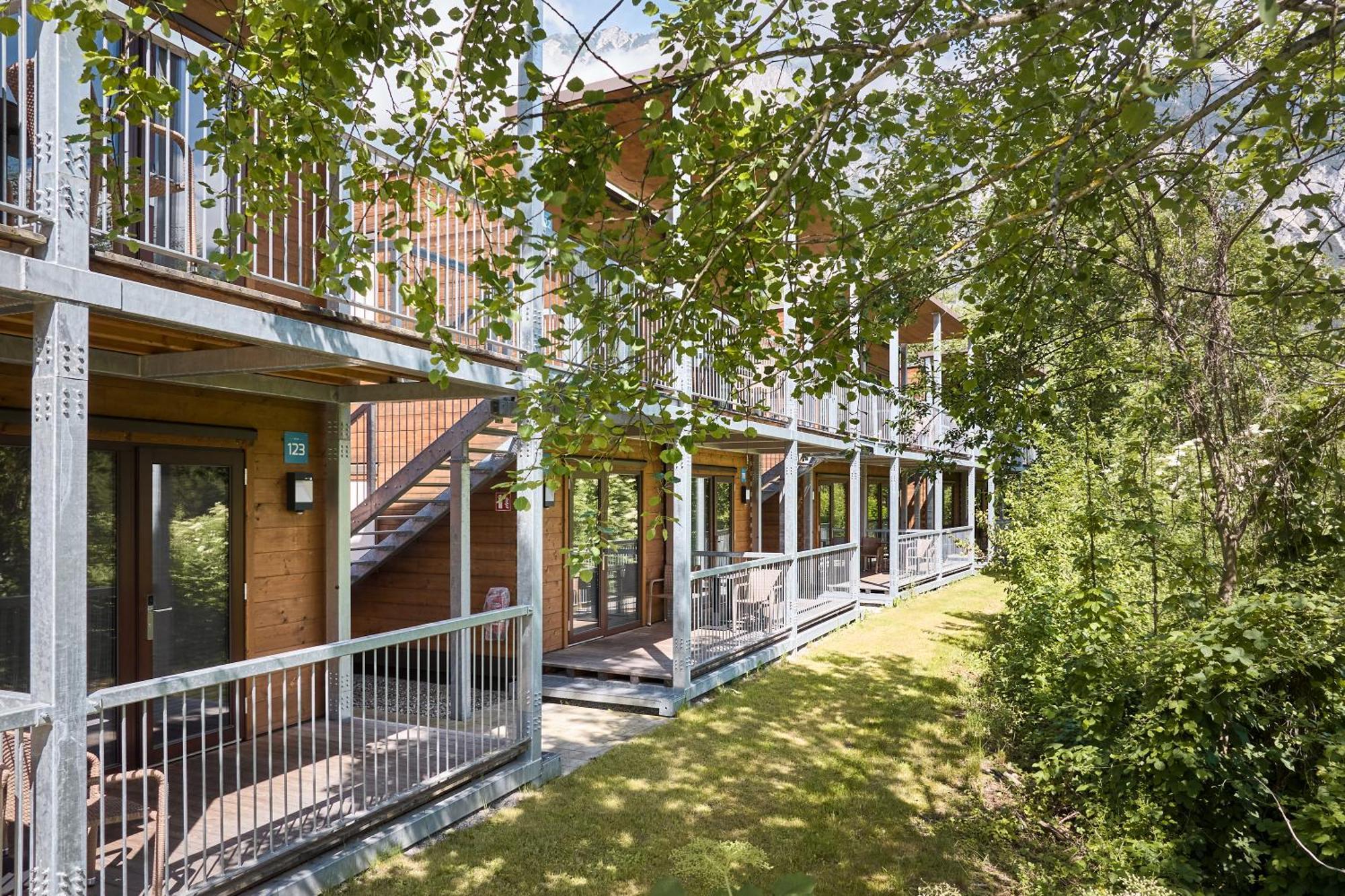 Area 47 - Tirol Hotel Ötztal-Bahnhof Eksteriør billede